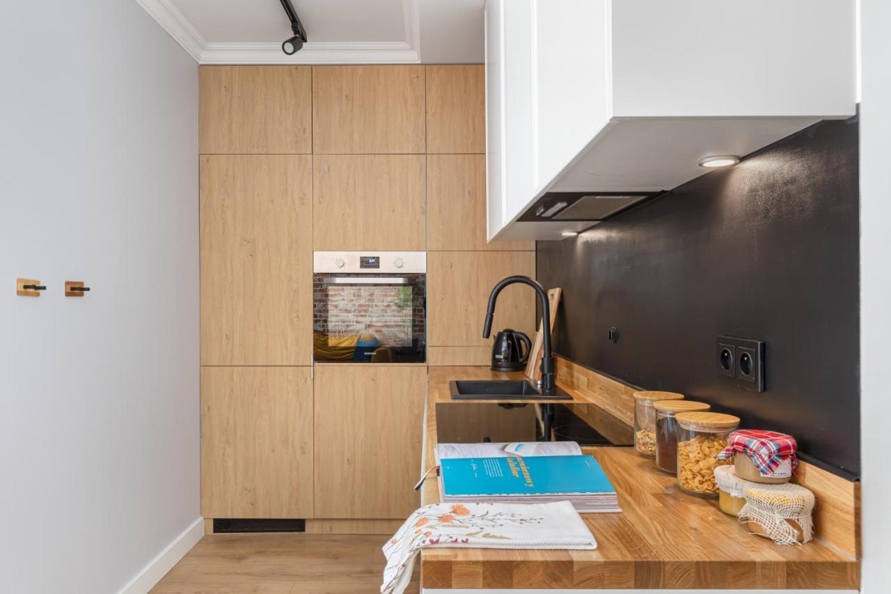 Stylowy Apartament Z Pieknym Widokiem Na Miasto Warszawa Zewnętrze zdjęcie
