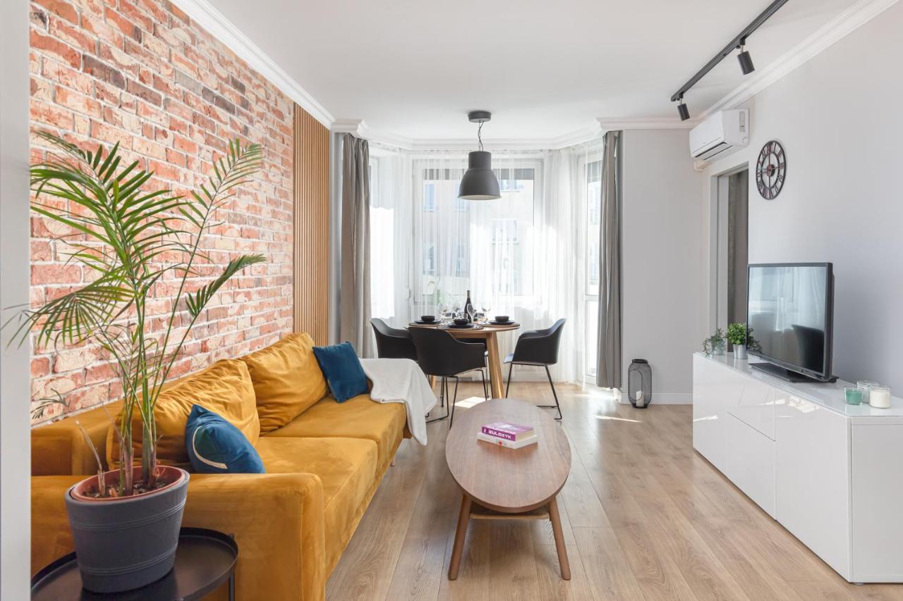Stylowy Apartament Z Pieknym Widokiem Na Miasto Warszawa Zewnętrze zdjęcie